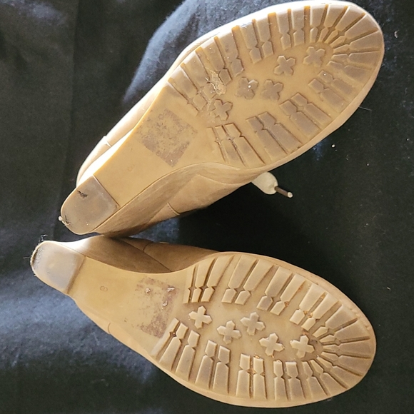 Sz. 8 Streetwear Wedge heel ankle boots, light tan color - Picture 5 of 7